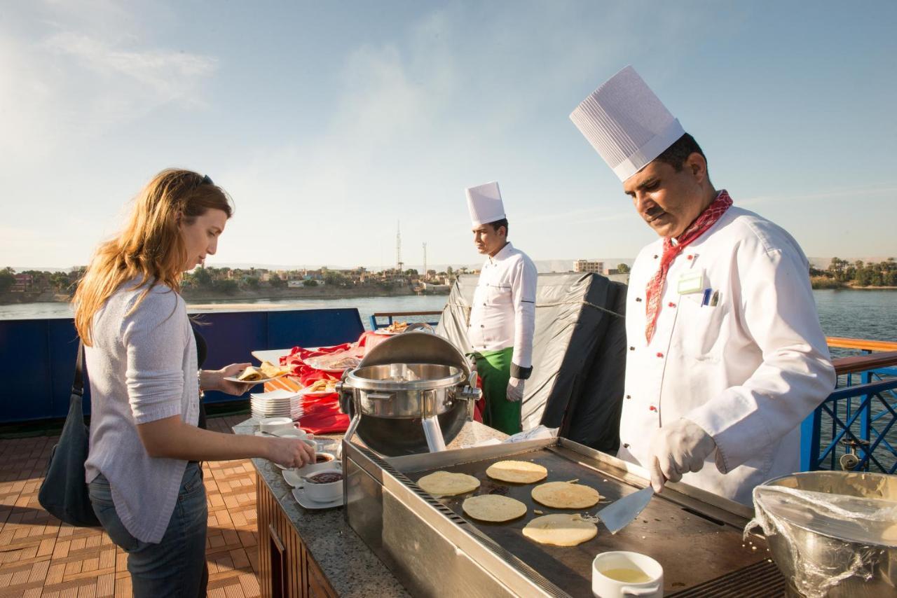 M/S Esmeralda Nile Cruise - 4 Or 7 Nights From Luxor Each Monday And 03 Nights From Aswan Each Friday Kültér fotó