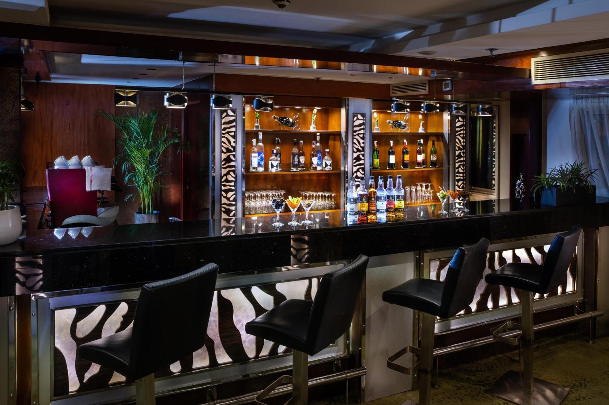 M/S Esmeralda Nile Cruise - 4 Or 7 Nights From Luxor Each Monday And 03 Nights From Aswan Each Friday Kültér fotó